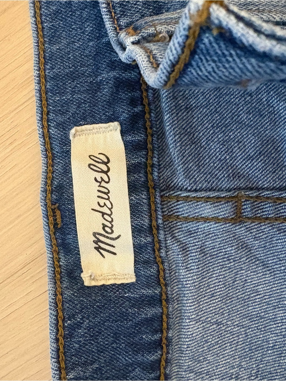 Madewell Straight-Leg‎ Blue Denim Jeans - Picture 9 of 10